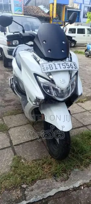 Suzuki BURGMAN 2020 Motorbike (Used)