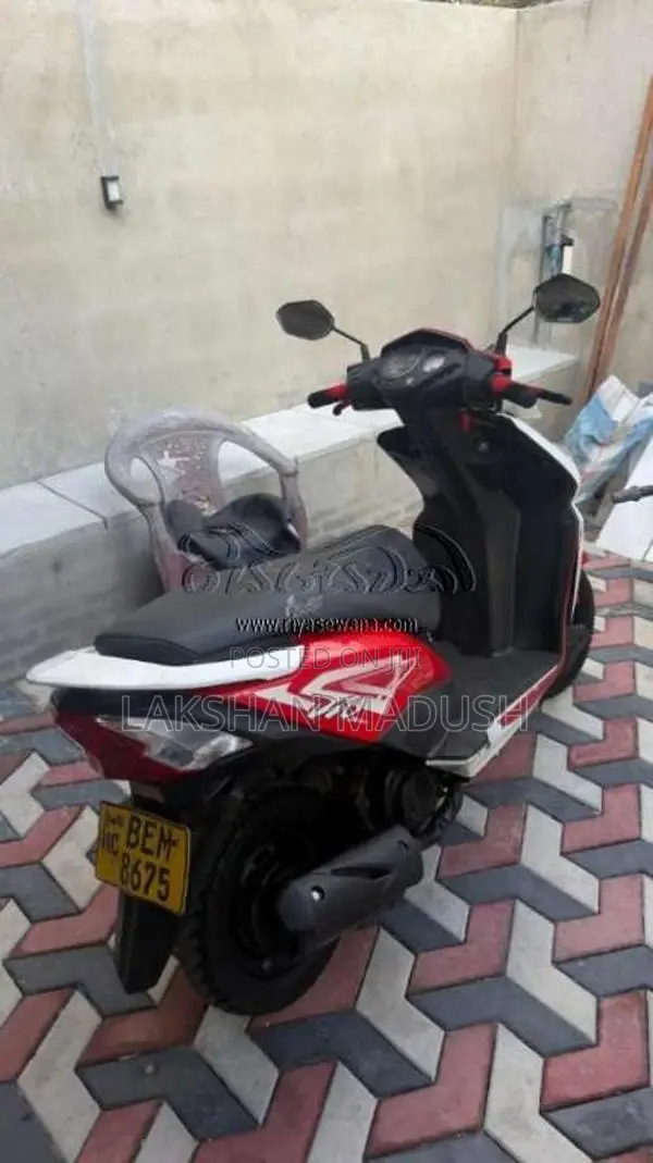 Honda Dio 2016 Motorbike (Used)