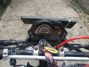Yamaha FZ 2011 Motorbike (Used)