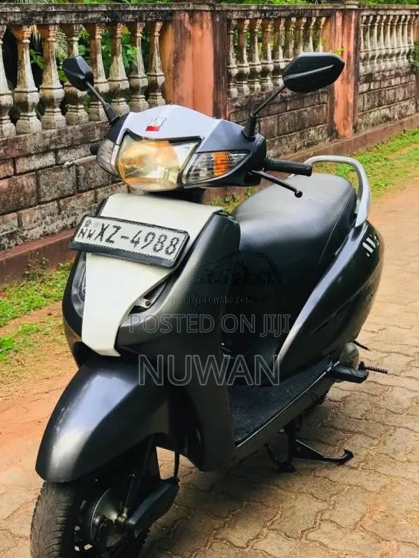 Honda Activa 2013 Motorbike (Used)