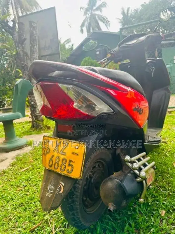 Honda Dio 2013 Motorbike (Used)