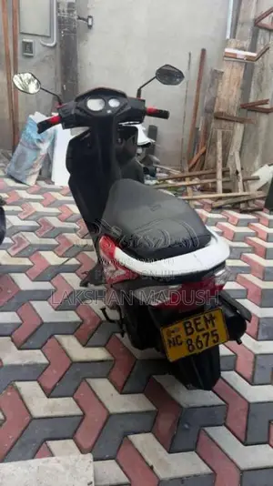 Honda Dio 2016 Motorbike (Used)