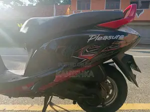 Hero Pleasure 2013 Motorbike Brand New