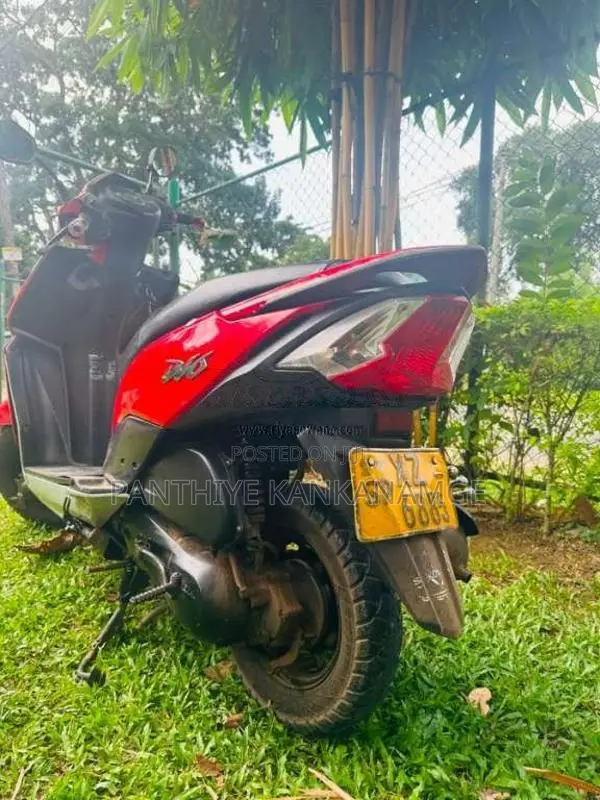 Honda Dio 2013 Motorbike (Used)