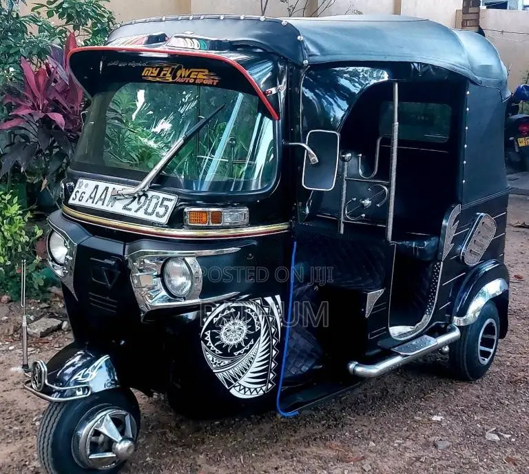 Bajaj 4 Stroke 2015 Three Wheel (Used)