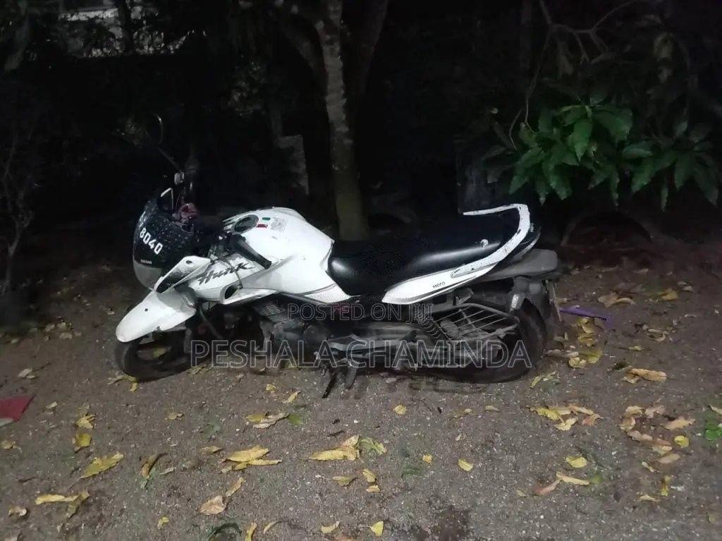 Hero-Honda Hunk 2017 Motorbike (Used)