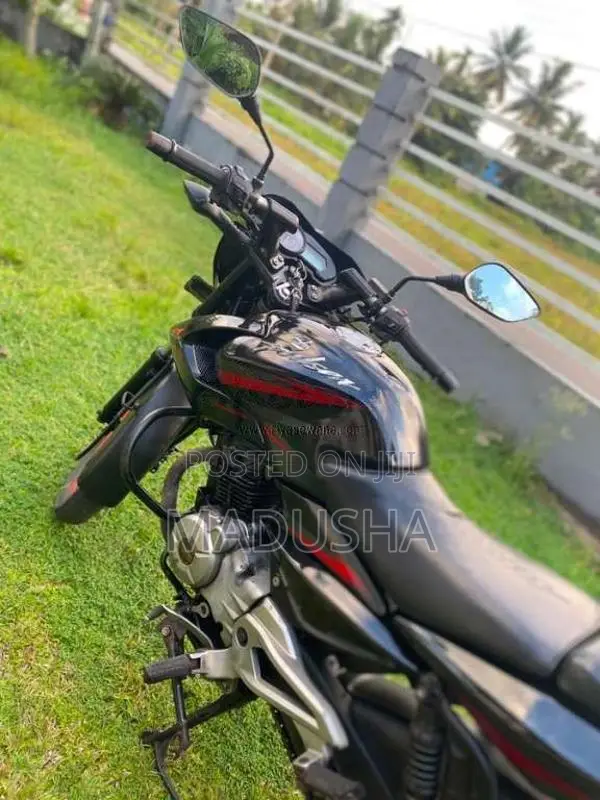 Bajaj Pulsar 135 LS 2013 Motorbike (Used)