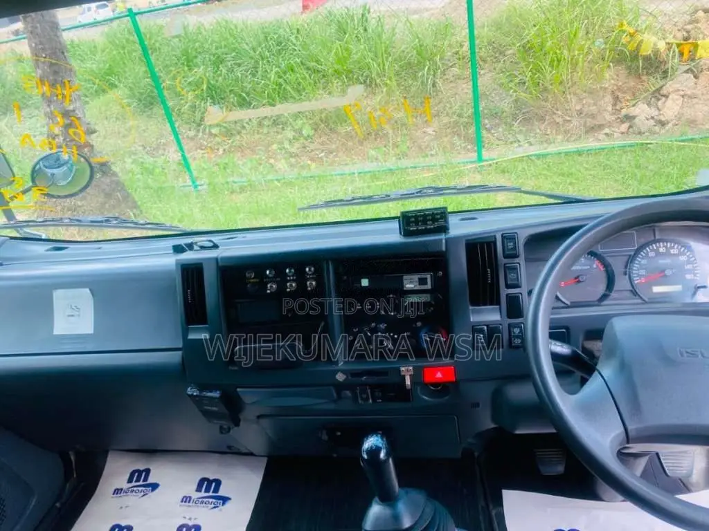 Isuzu ELF 2017 Lorry Unregistered (Recondition)