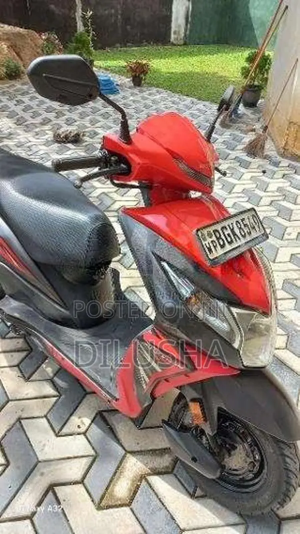Honda Dio 2018 Motorbike (Used)
