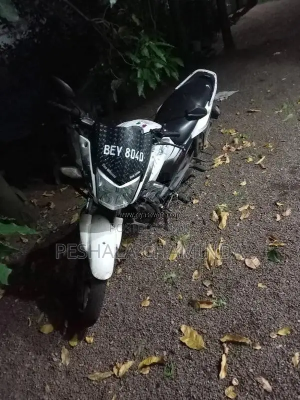 Hero-Honda Hunk 2017 Motorbike (Used)