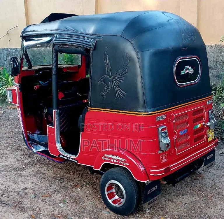 Bajaj RE 2013 Three Wheel (Used)