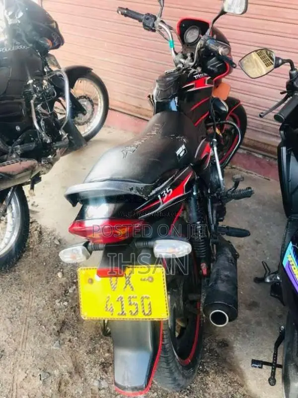 Bajaj Discover 150 2010 Motorbike (Used)