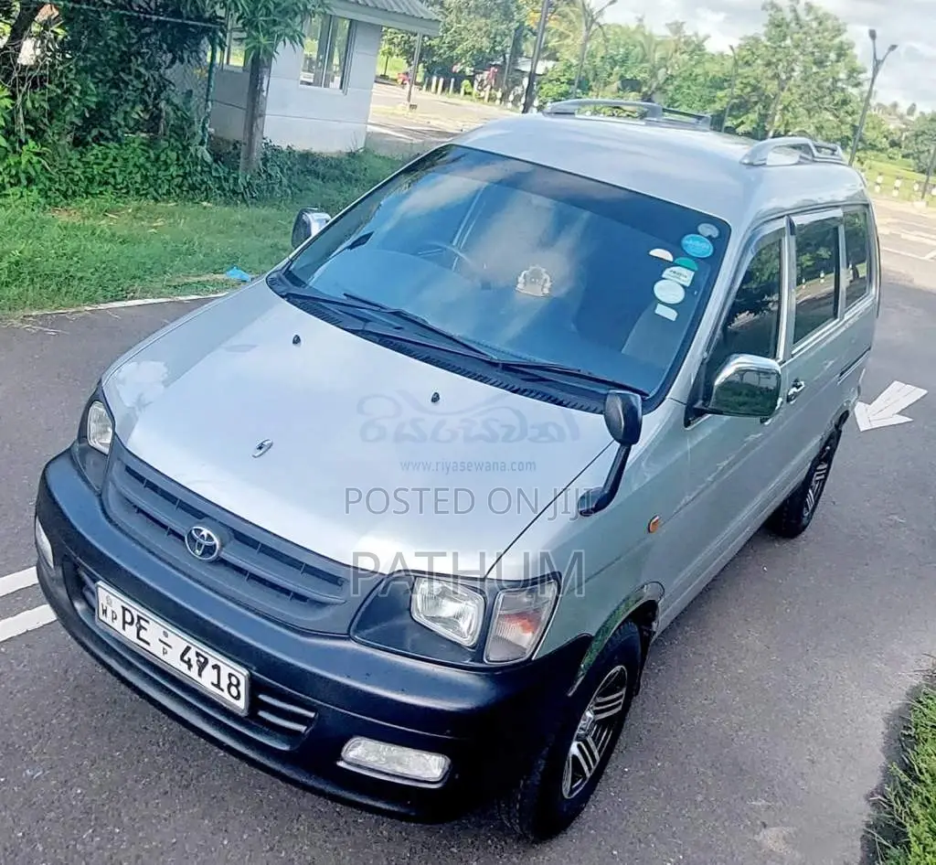Toyota TownAce 2007 Van (Used)