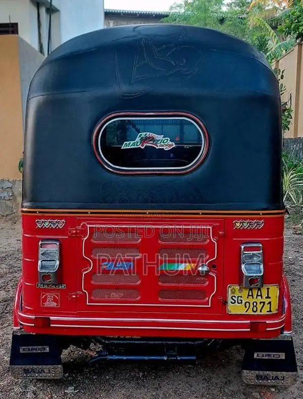 Bajaj RE 2013 Three Wheel (Used)