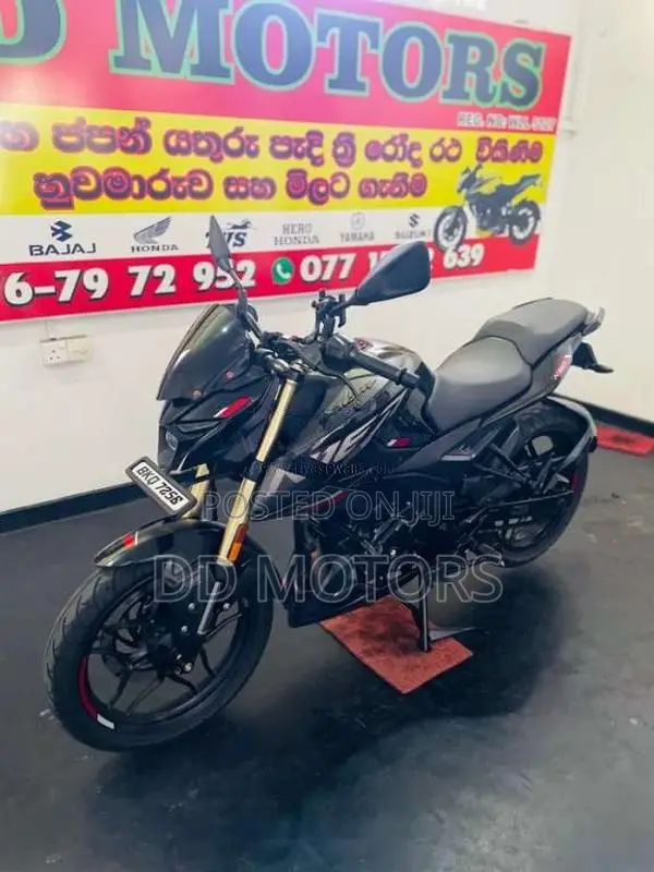 Bajaj Pulsar N160 2026 Motorbike (Used)