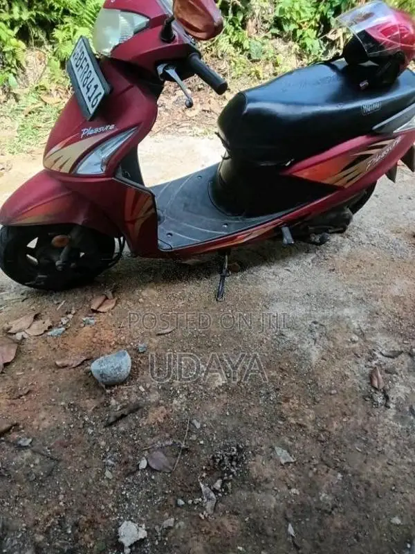 Hero Pleasure 2017 Motorbike (Used)