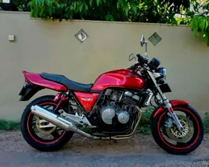 Honda Cb4 Virson R 2005 Motorbike (Used)
