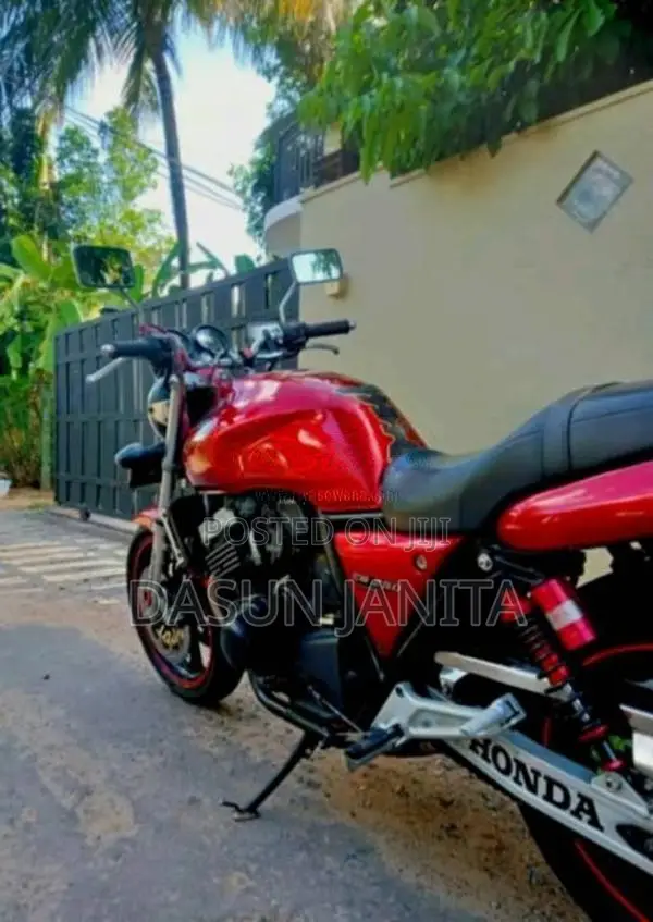Honda Cb4 Virson R 2005 Motorbike (Used)