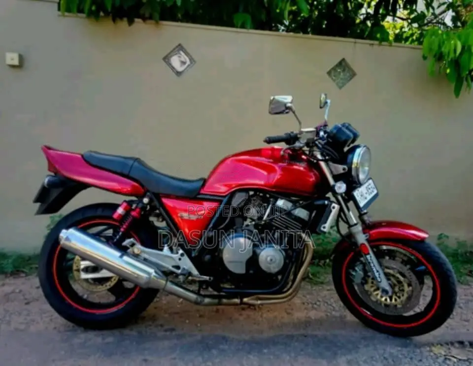 Honda Cb4 Virson R 2005 Motorbike (Used)
