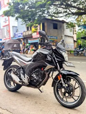 Honda Hornet 2016 Motorbike (Used)