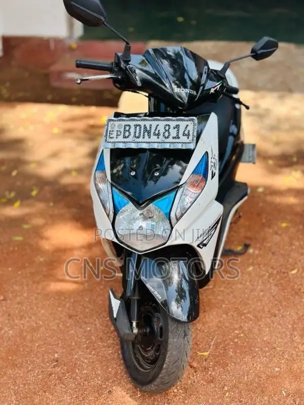 Honda Dio 2016 Motorbike (Used)