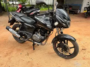 Bajaj Pulsar 180 2017 Motorbike (Used)