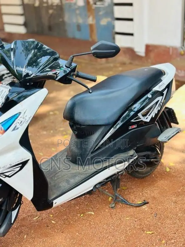 Honda Dio 2016 Motorbike (Used)