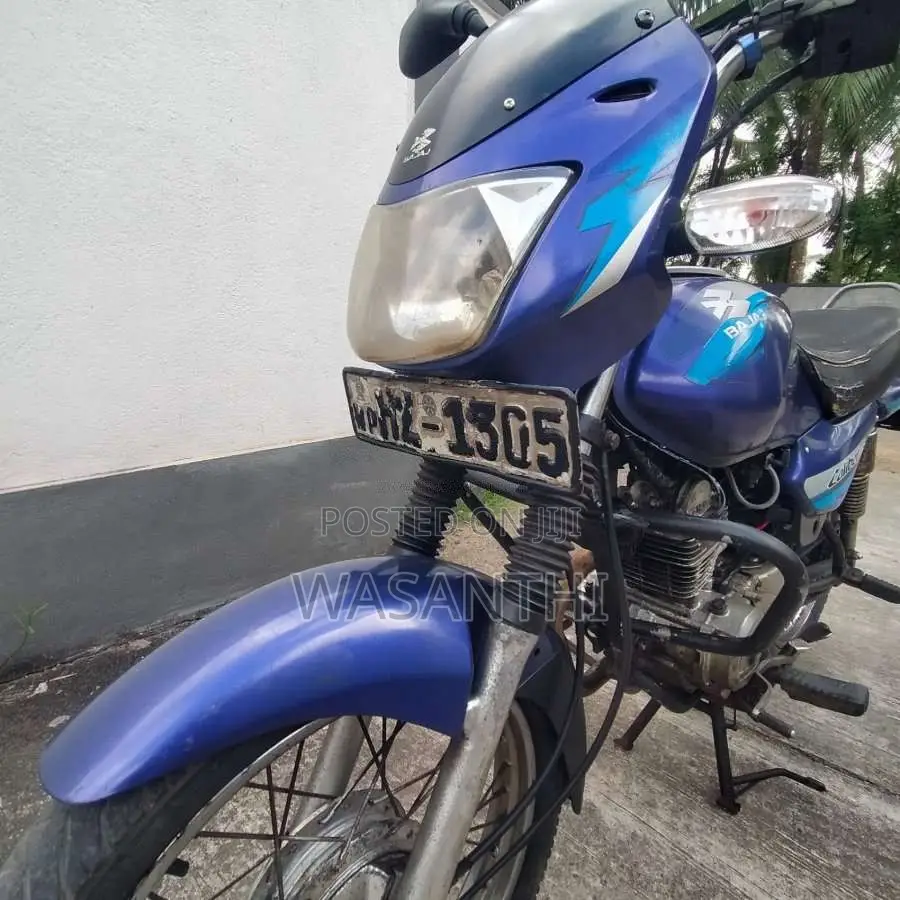 Bajaj Caliber 2006 Motorbike (Used)