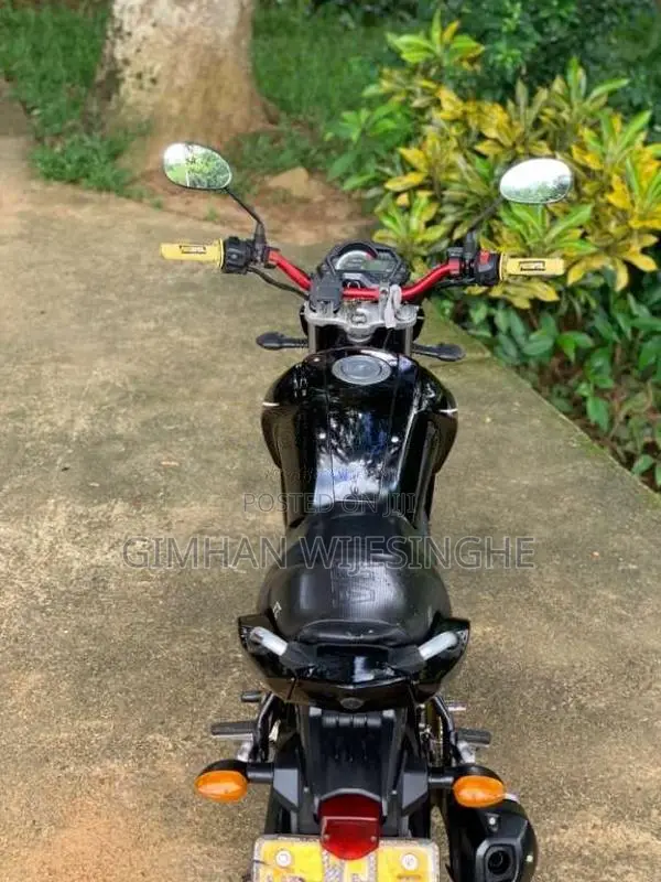 Yamaha FZ 2011 Motorbike (Used)
