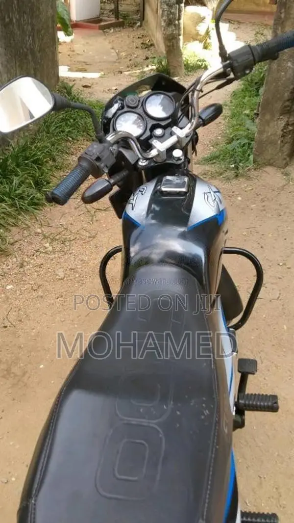 Bajaj CT-100 2022 Motorbike (Used)