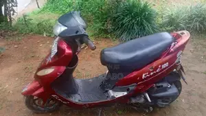 Kinetic Kine100 2009 Motorbike (Used)