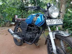 TVS Victor Gl 2002 Motorbike (Used)