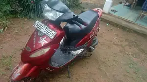 Kinetic Kine100 2009 Motorbike (Used)