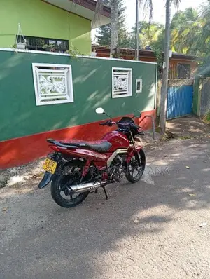 Mahindra Centuro 2015 Motorbike (Used)