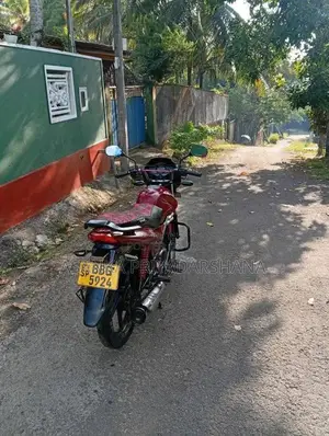 Mahindra Centuro 2015 Motorbike (Used)