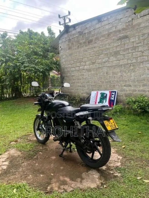Bajaj Pulsar 2010 Motorbike (Used)