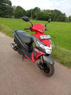Honda Dio 2017 Motorbike (Used)