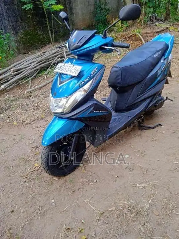 Yamaha Ray Z 2016 Motorbike (Used)