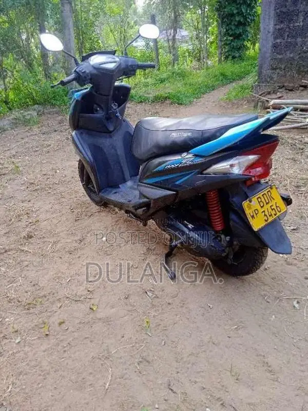 Yamaha Ray Z 2016 Motorbike (Used)