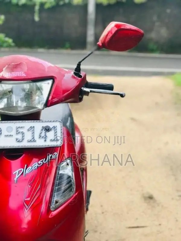 Hero Pleasure 2012 Motorbike (Used)