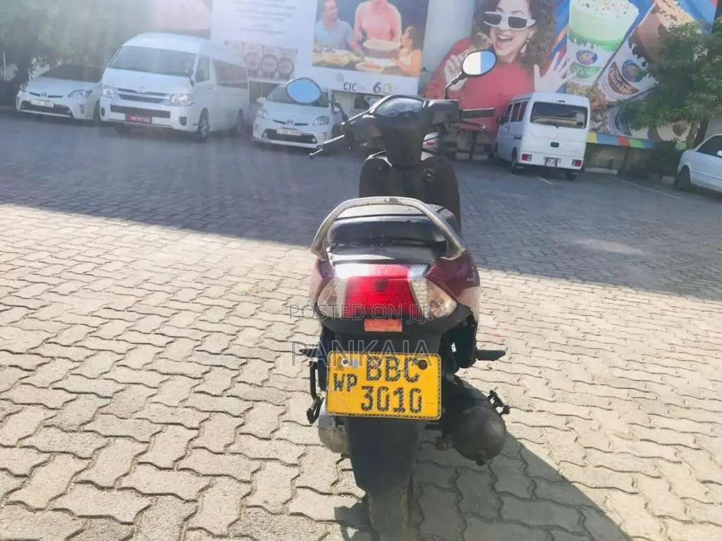 Honda Activa 2015 Motorbike (Used)