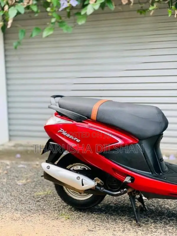 Hero Pleasure 2015 Motorbike (Used)