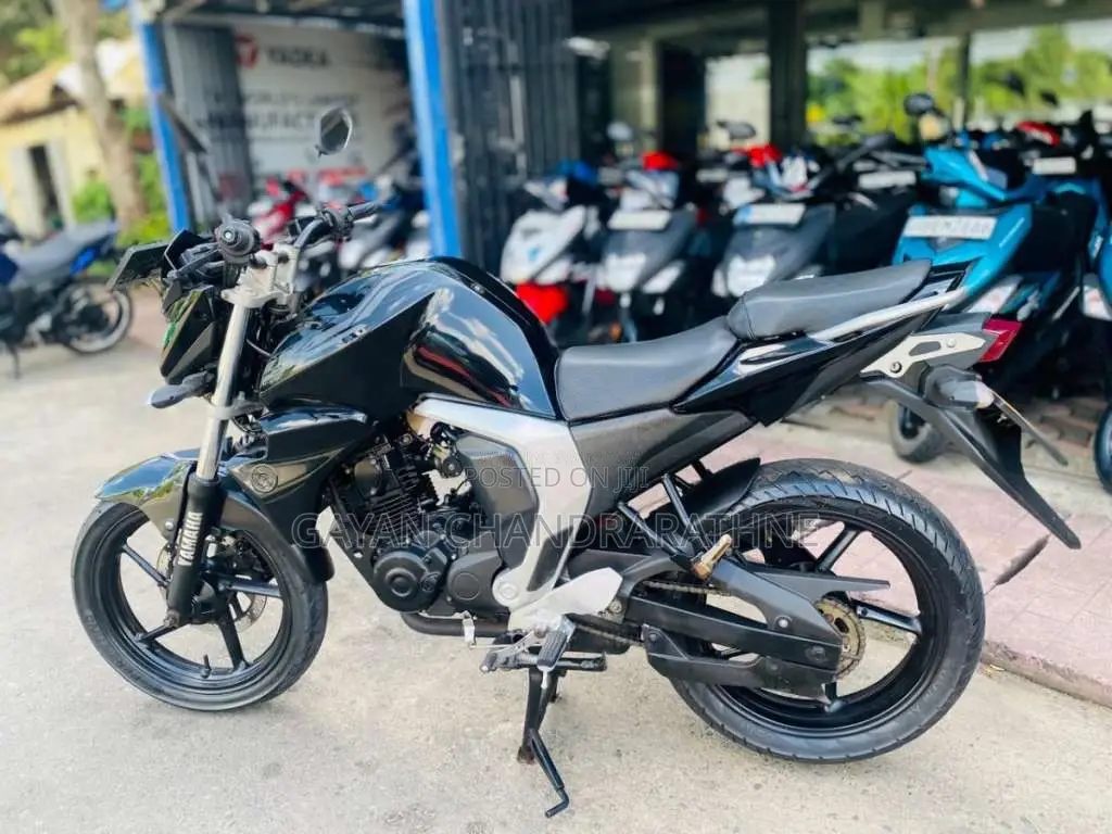 Yamaha FZ 2017 Motorbike (Used)