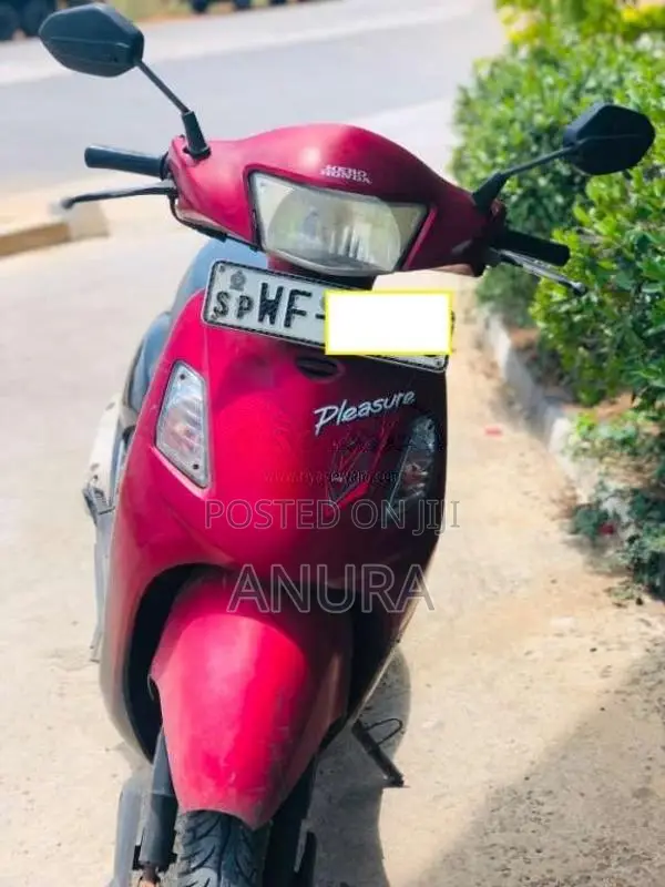 Hero Pleasure 2010 motorcycle (Used)