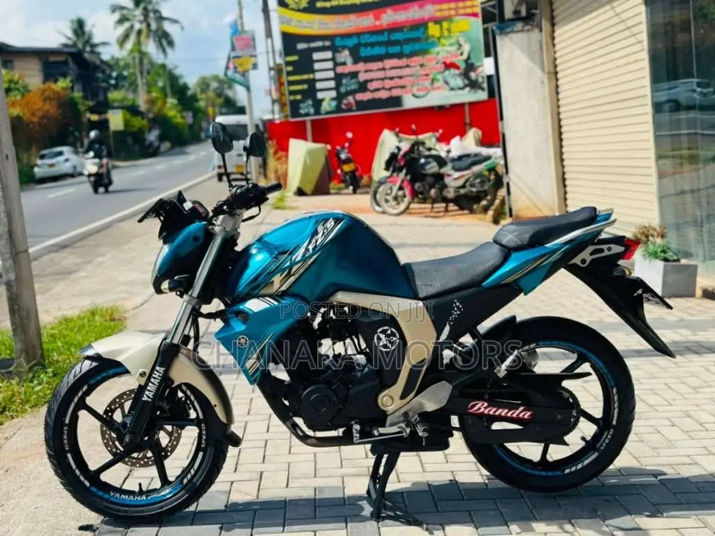 Yamaha FZ-S Version 2.0 2018 Motorbike (Used)