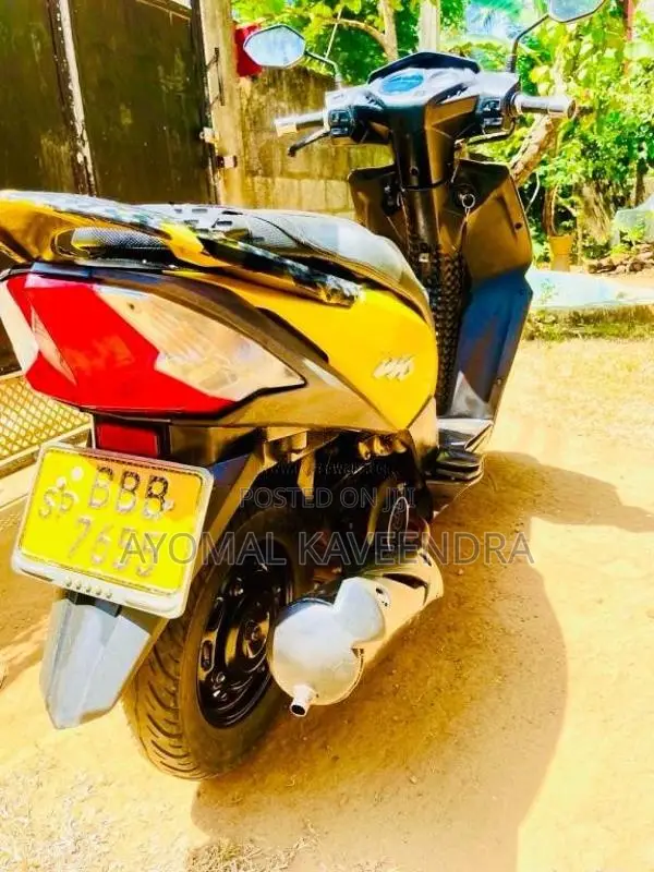 Honda Dio 2015 Motorbike (Used)