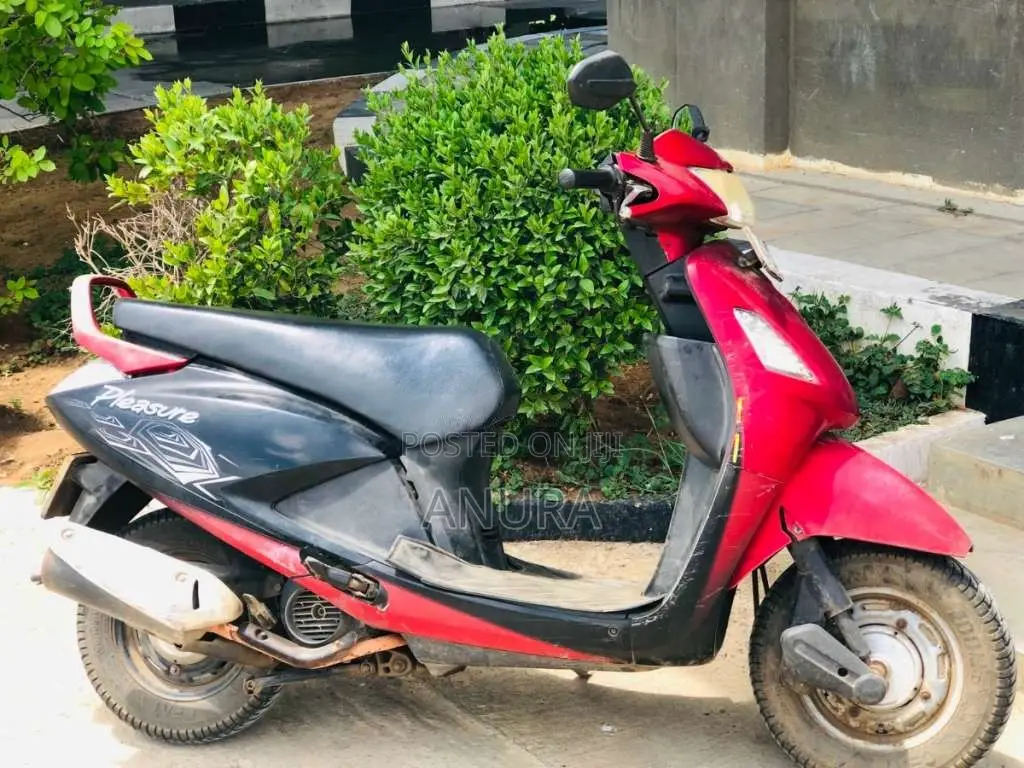 Hero Pleasure 2010 motorcycle (Used)