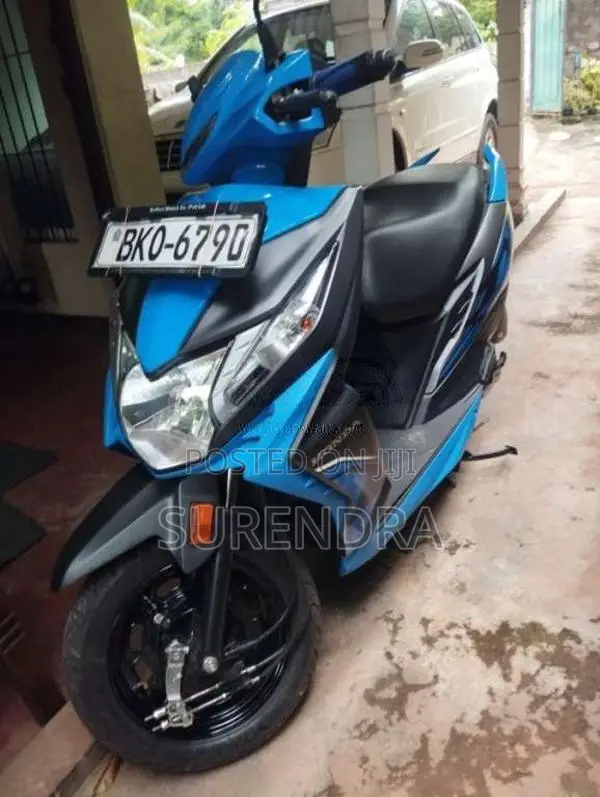 Honda Dio 2025 Motorbike (Used)