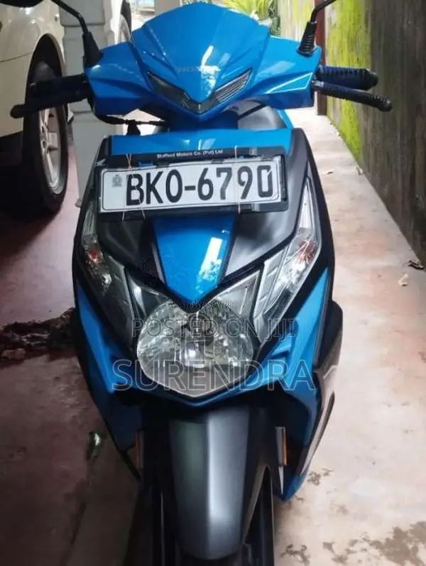 Honda Dio 2025 Motorbike (Used)