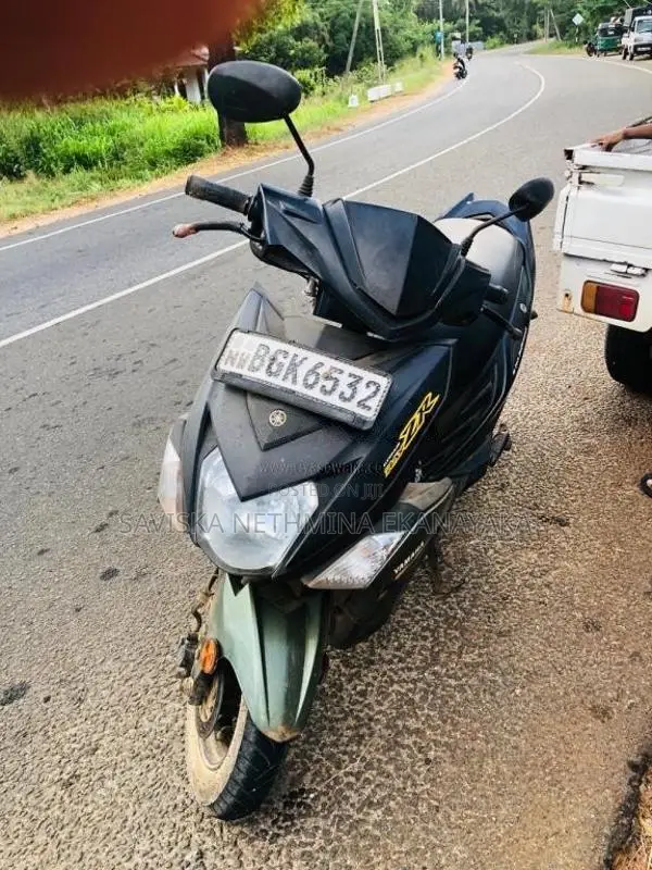 Yamaha ZR 2018 Motorbike (Used)